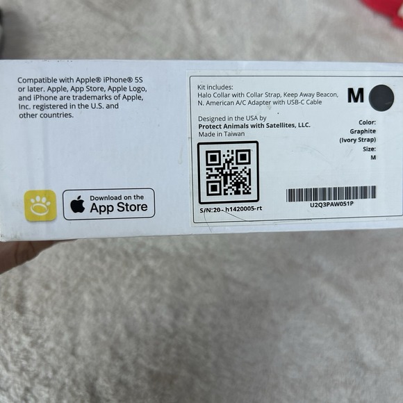 Halo 2+ with Cesar Millan Wireless Dog Fence W/GPS Collar Size M NIB Graphite - Picture 2 of 11